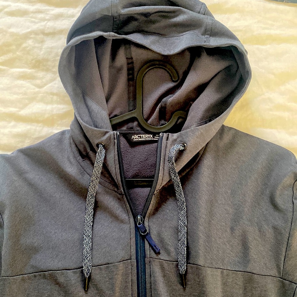 Arctyrex hoodie. Great condition.